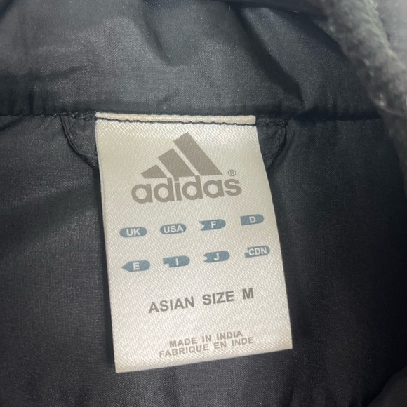 Adidas Black Puffer Vest Sz S - Picture 4 of 8